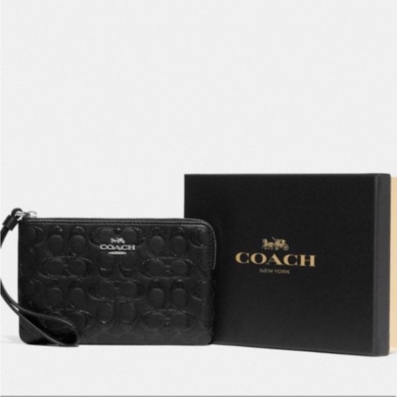 COACH NWT black glitter wristlet